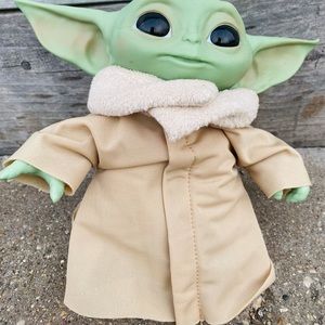 Yoda
Star Wars Mandalorian The Child Plush Baby Yoda Grogu Doll